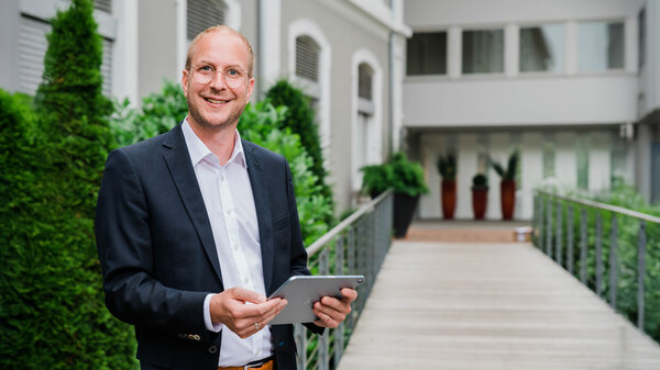 Neue EU-Maschinenverordnung und die digitale Betriebsanleitung 